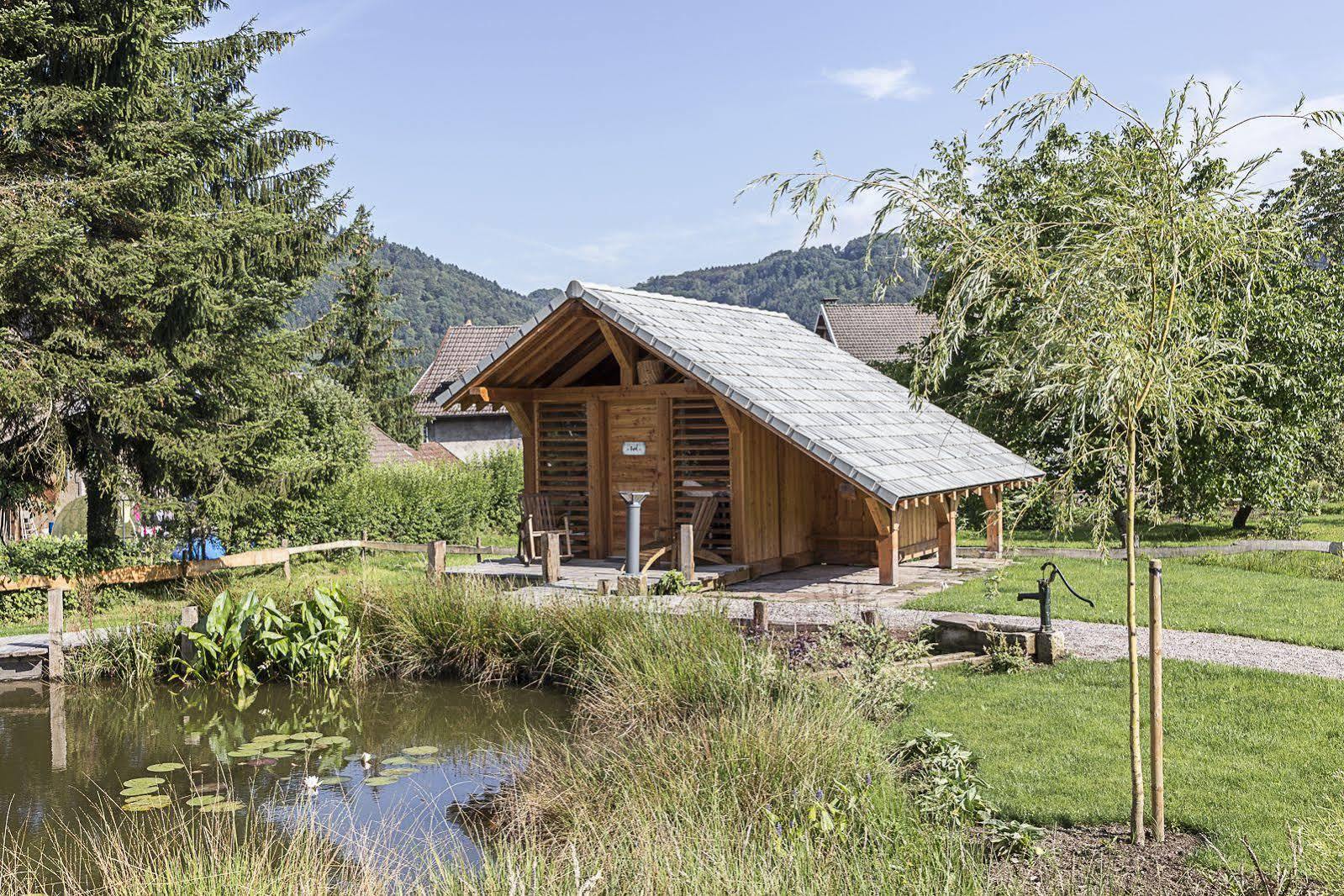Logis La Residence Le Val-dʼAjol Exterior foto