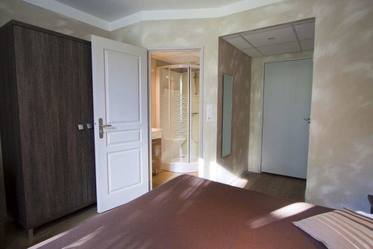 Logis La Residence Le Val-dʼAjol Exterior foto